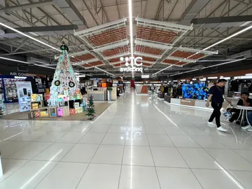 DealerThongchaiVittayu1