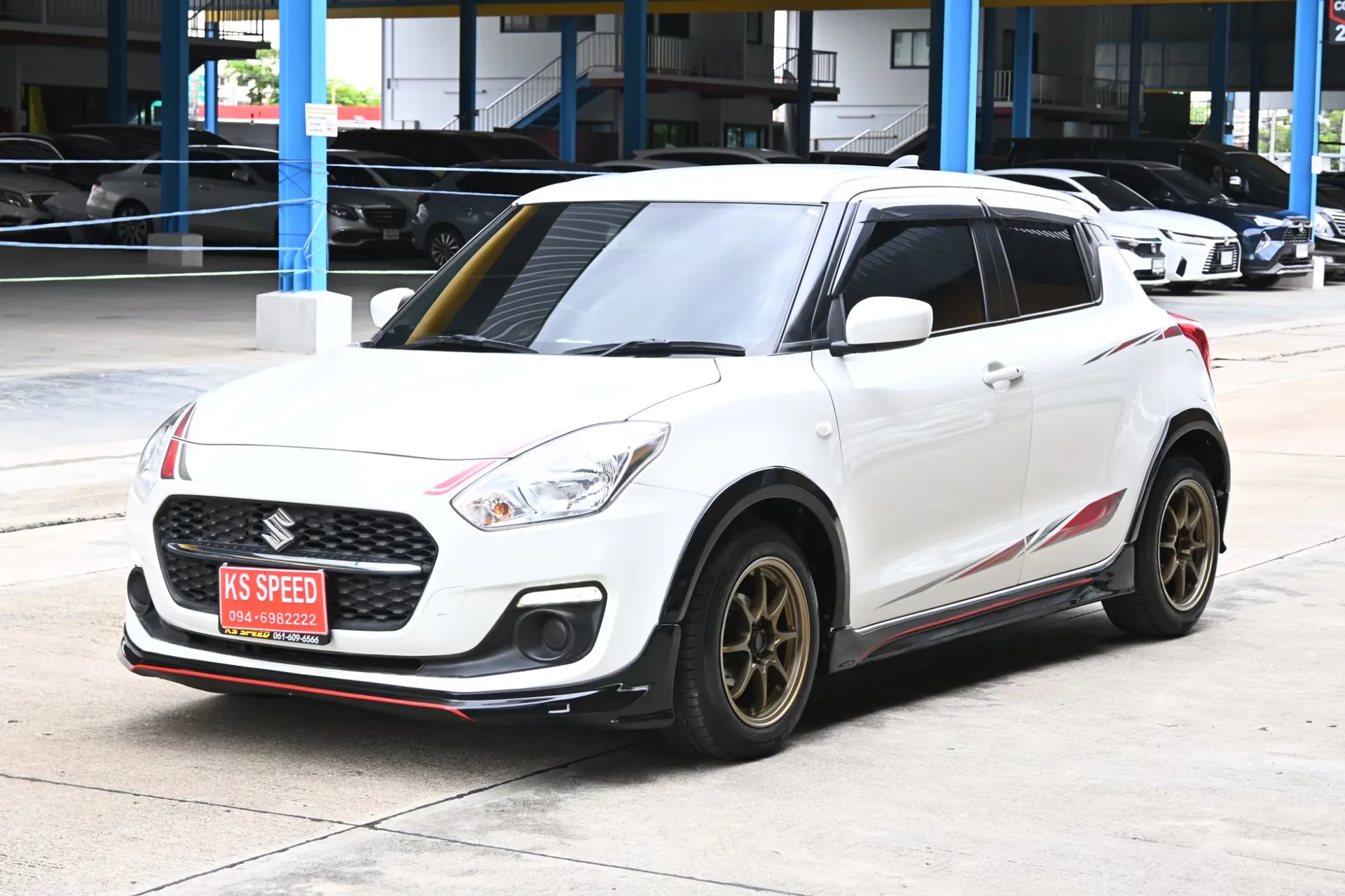 LINEALBUMSuzukiswift1