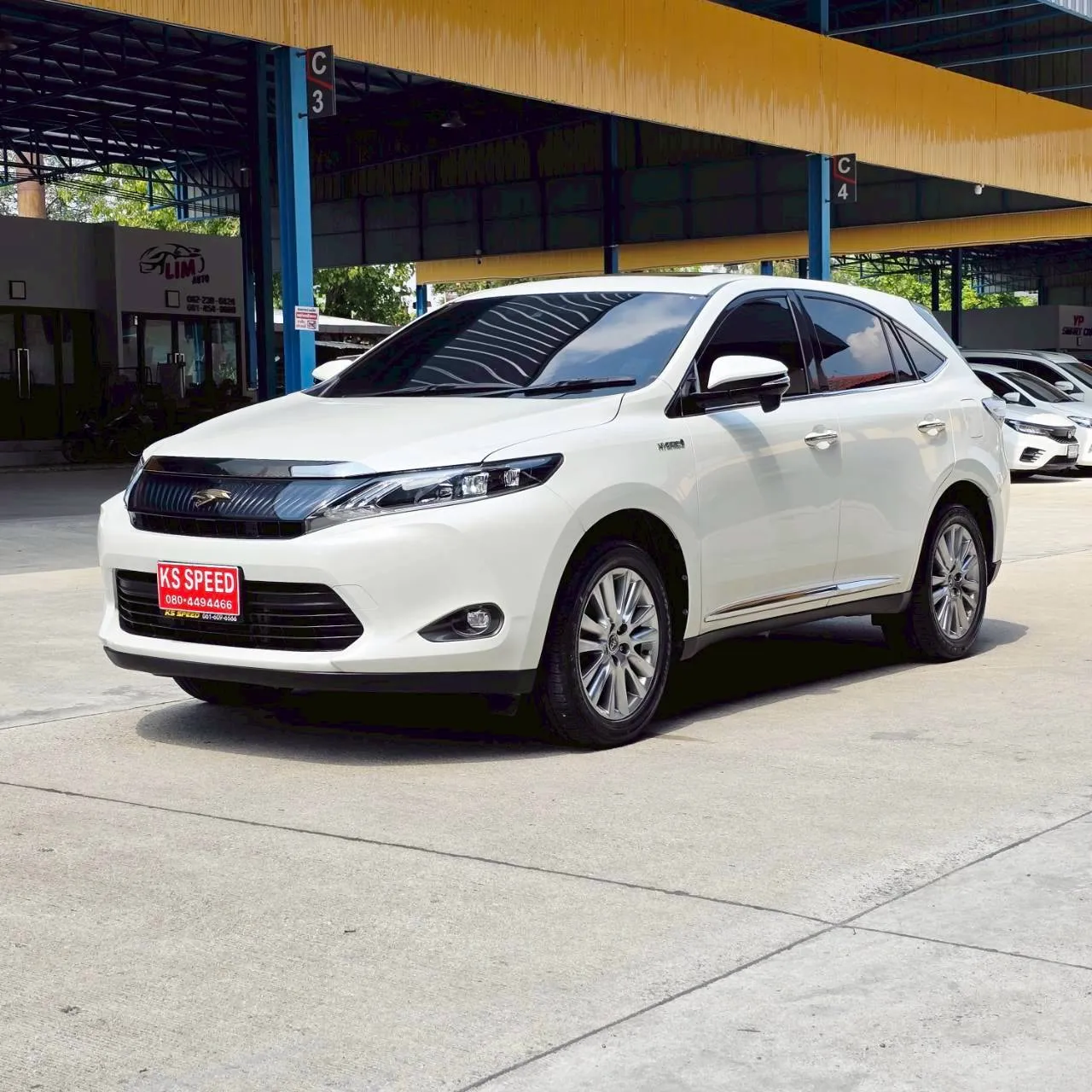LINEALBUMToyotaharrier2