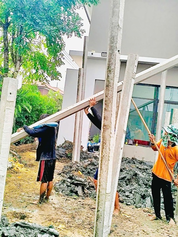 บริการตอกเสาเข็มด้วยแรงคน