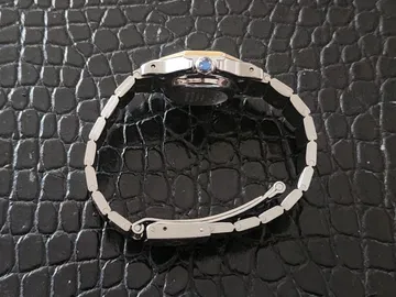 08