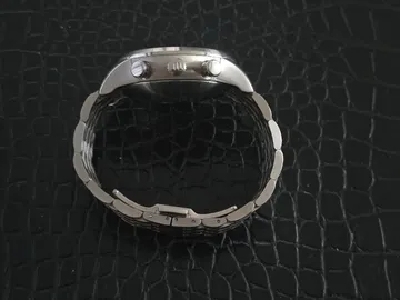 09