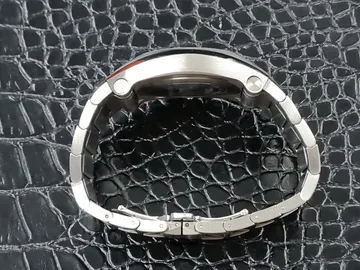 09