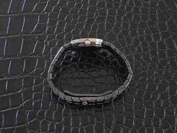 09