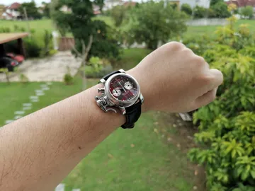 Chronofighter-VE-day-1-resize