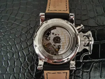 Chronofighter-VE-day-91600x1200