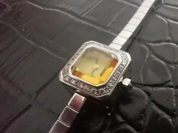 Corum-Sugar-Cube-4-resize640x480