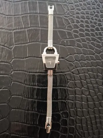 Corum-Trapeze-lady-2-3-resize