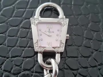 Corum-Trapeze-lady-5-3-resize