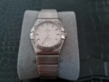 Omega-Constellation-lady-3-resize