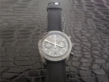Omega-Dark-Side-3640x480