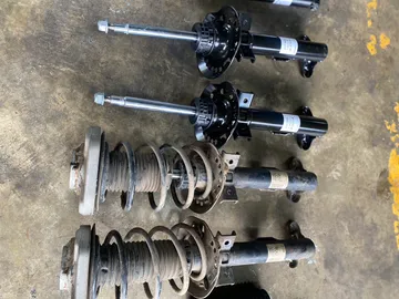 507067993608683861
