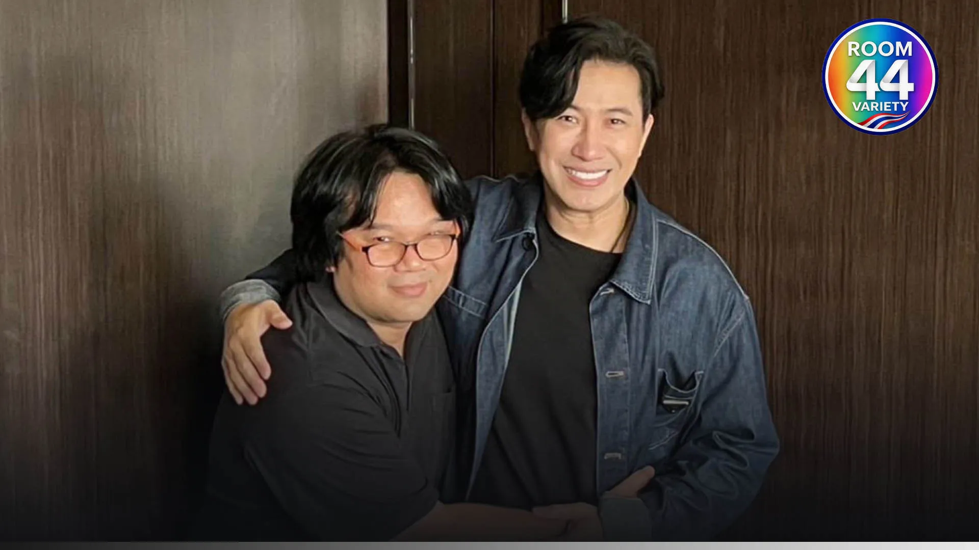 สาร