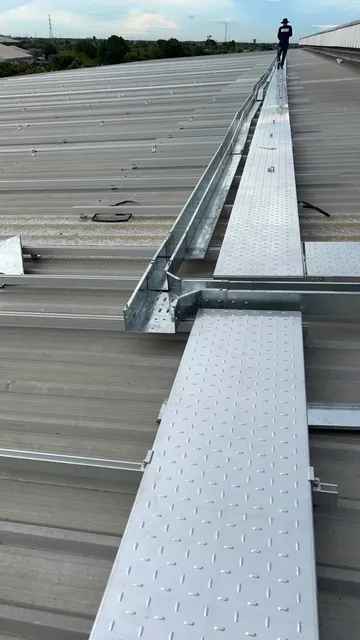 3977030