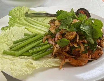 ลาบทะเล