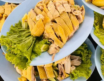 ไก่หุบบอน
