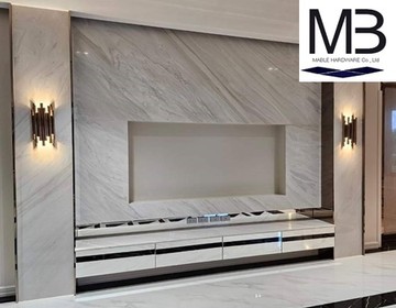 382704