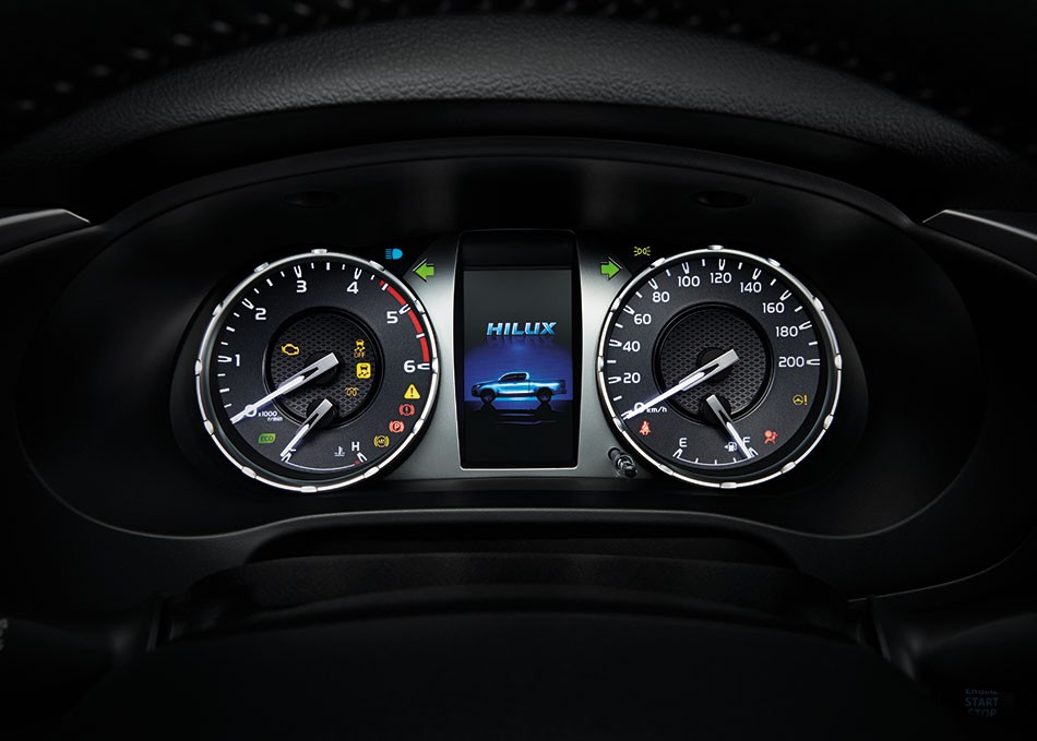 HiluxRevoPrerunner(5)