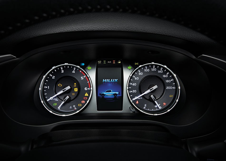 HiluxRevoPrerunner(5)