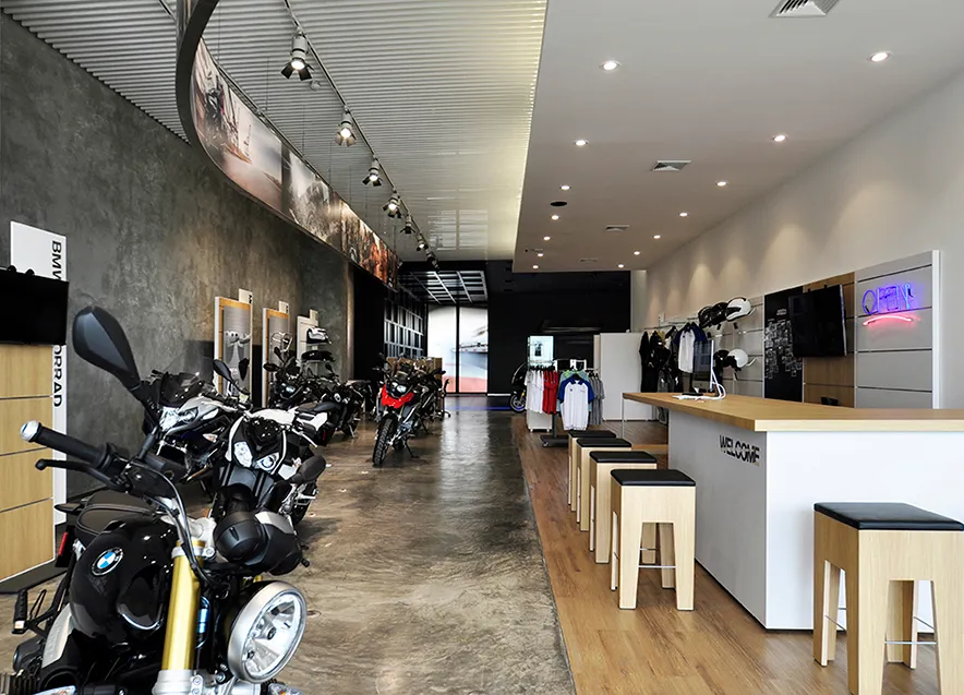 2014BMWMotorrad-01