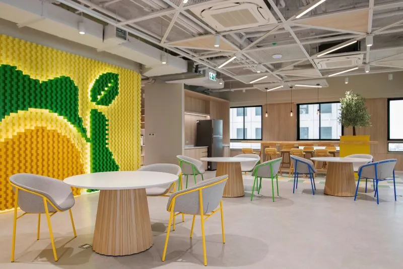 how-to-choose-office-furniture-01