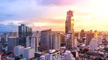 King-Power-Mahanakhon-Tower-Bangkok-sightseeing