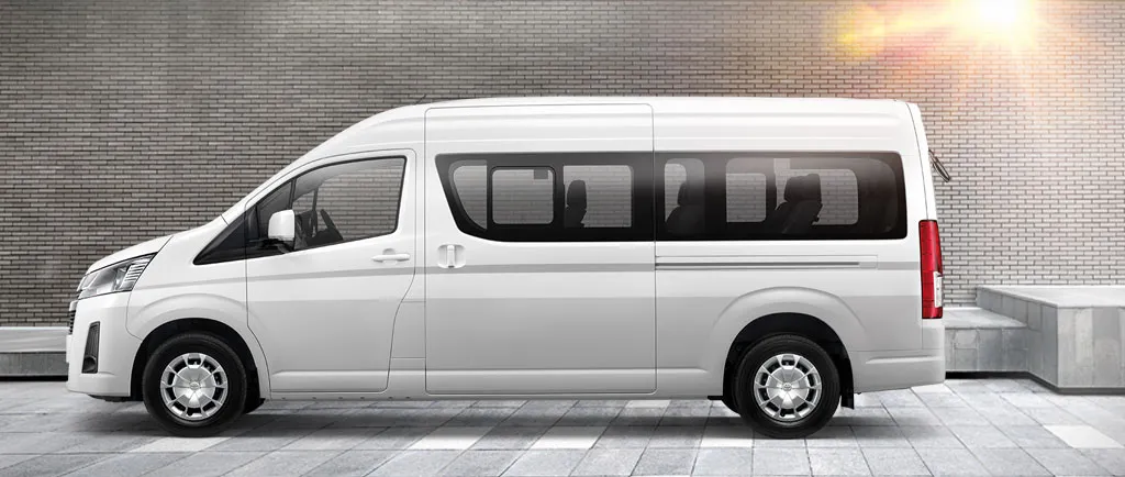 Commuter store van toyota