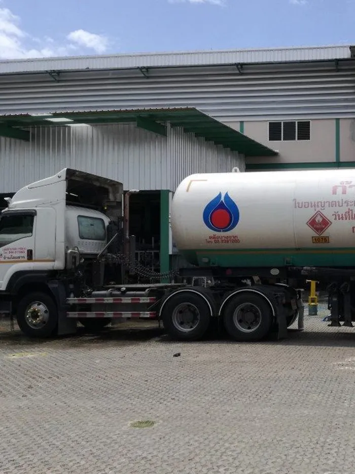 รถขนส่งก๊าซ-LPG
