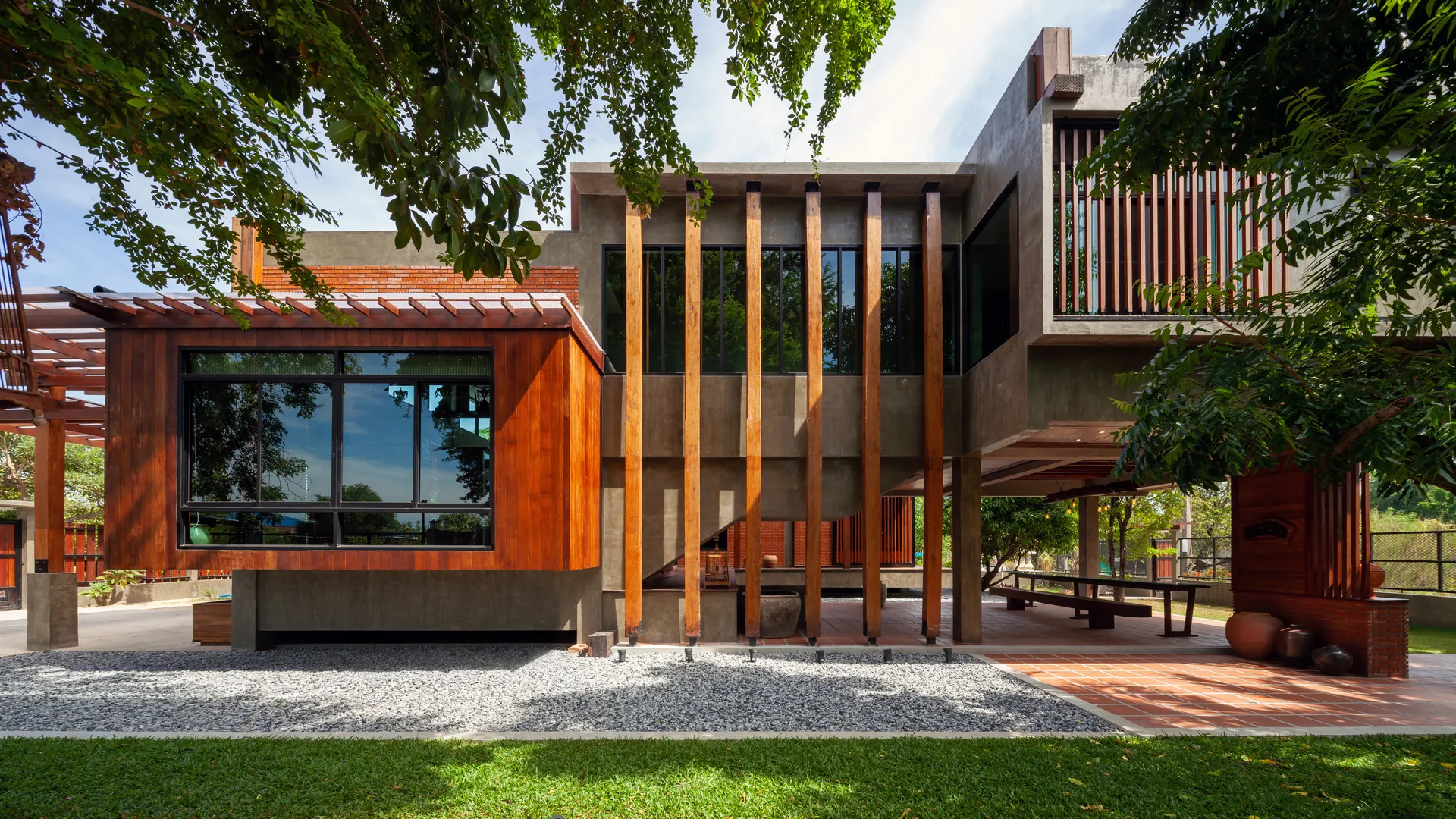 BULBULHOUSE(1)
