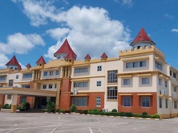 โรงเรียนโชคชัย-ลาดพร้าว