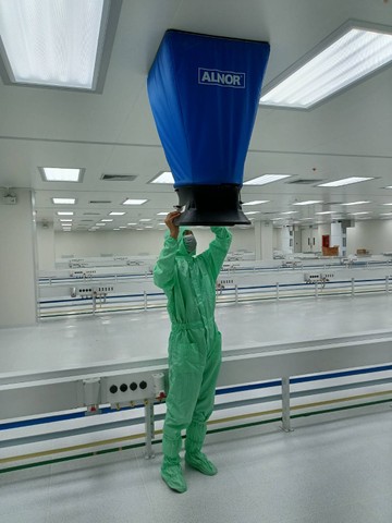air-flow-testing-cleanroom