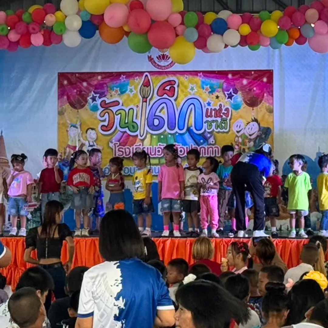 สีน้ำเงินและสีเขียวเป็นทางการโมเดิร์นQuoteคำคมคำพูดโพสต์อินสตาแกรม(8)