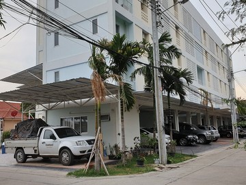 OURBANGKOKOFFICE(2)