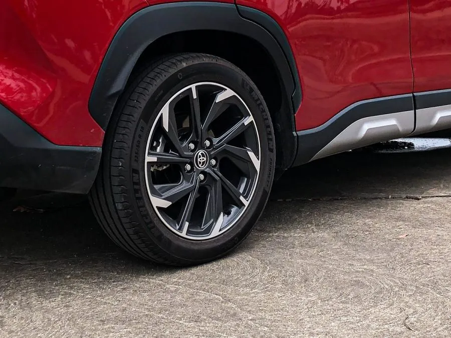 9ToyotaCorollaCrossHEVGRSport(10)