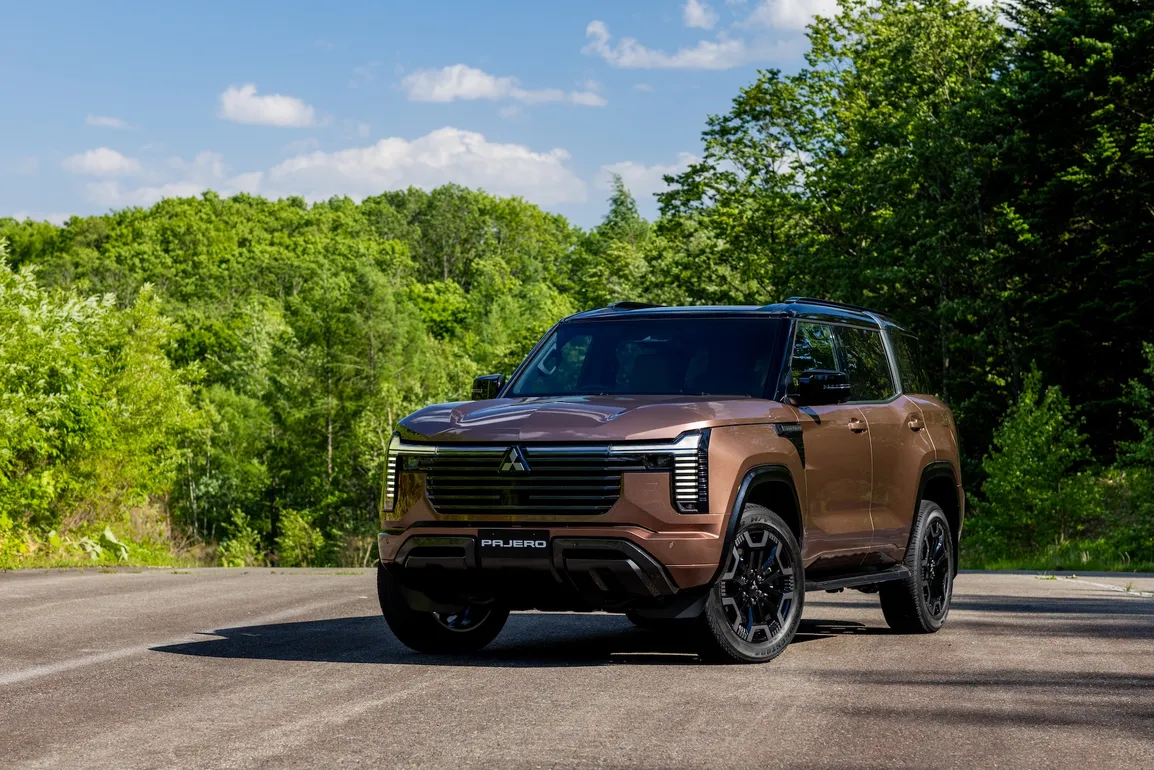 10 All-New Mitsubishi Pajero_Exterior