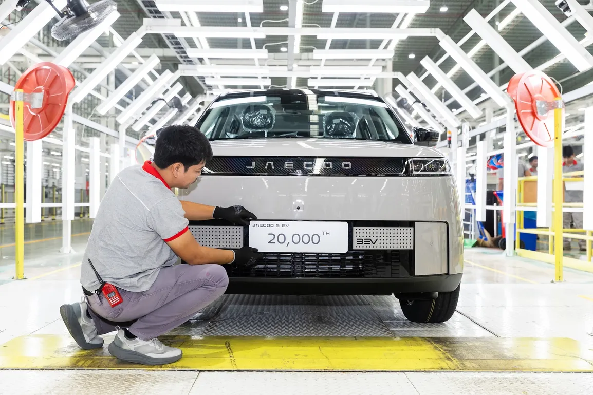 CHERY GROUP celebrates 20,000 Unit Line-off_2.webp