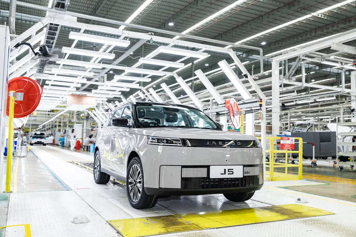 CHERY GROUP celebrates 20,000 Unit Line-off_5