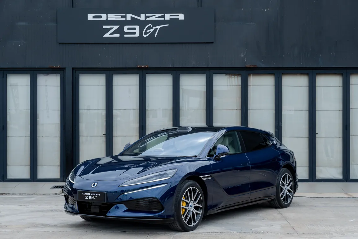DENZA Z9GT_Packshot12