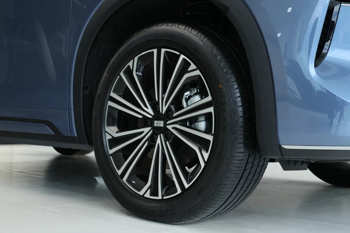 GEELY EMR_Exterior (14)