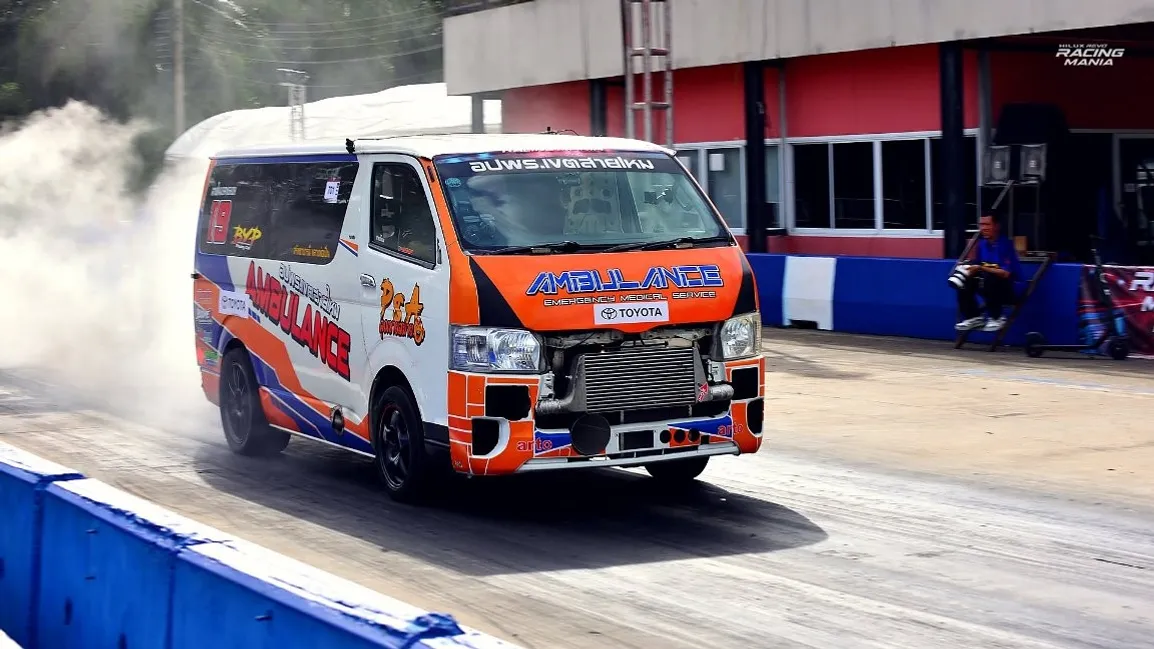 Hi-Ace Street Drag เบอร์ 701