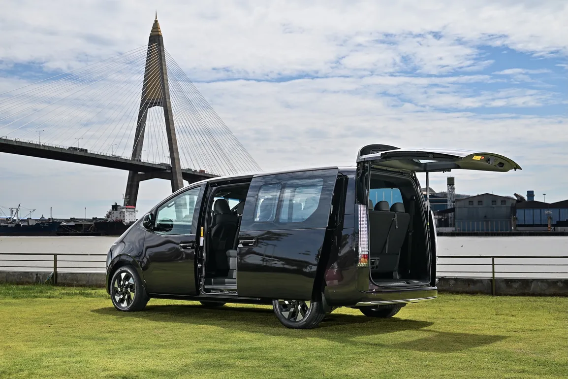 Hyundai new STARIA Hybrid_4