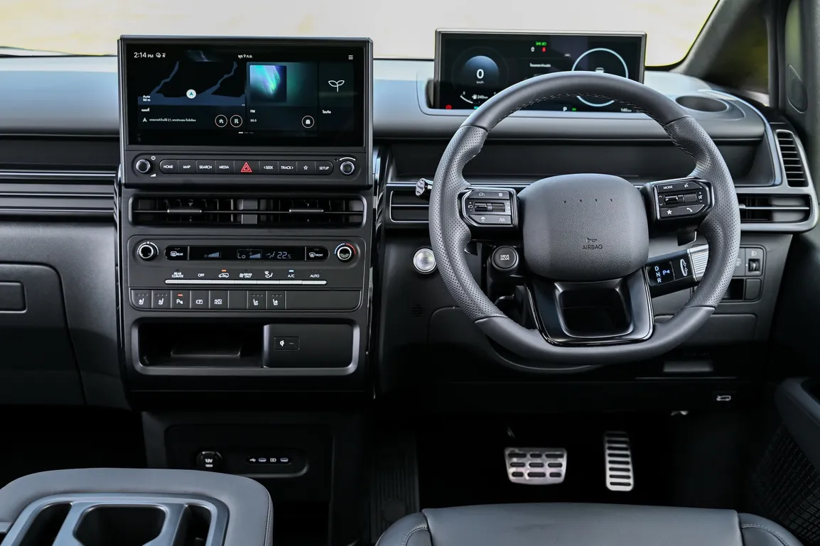Hyundai new STARIA Hybrid_6