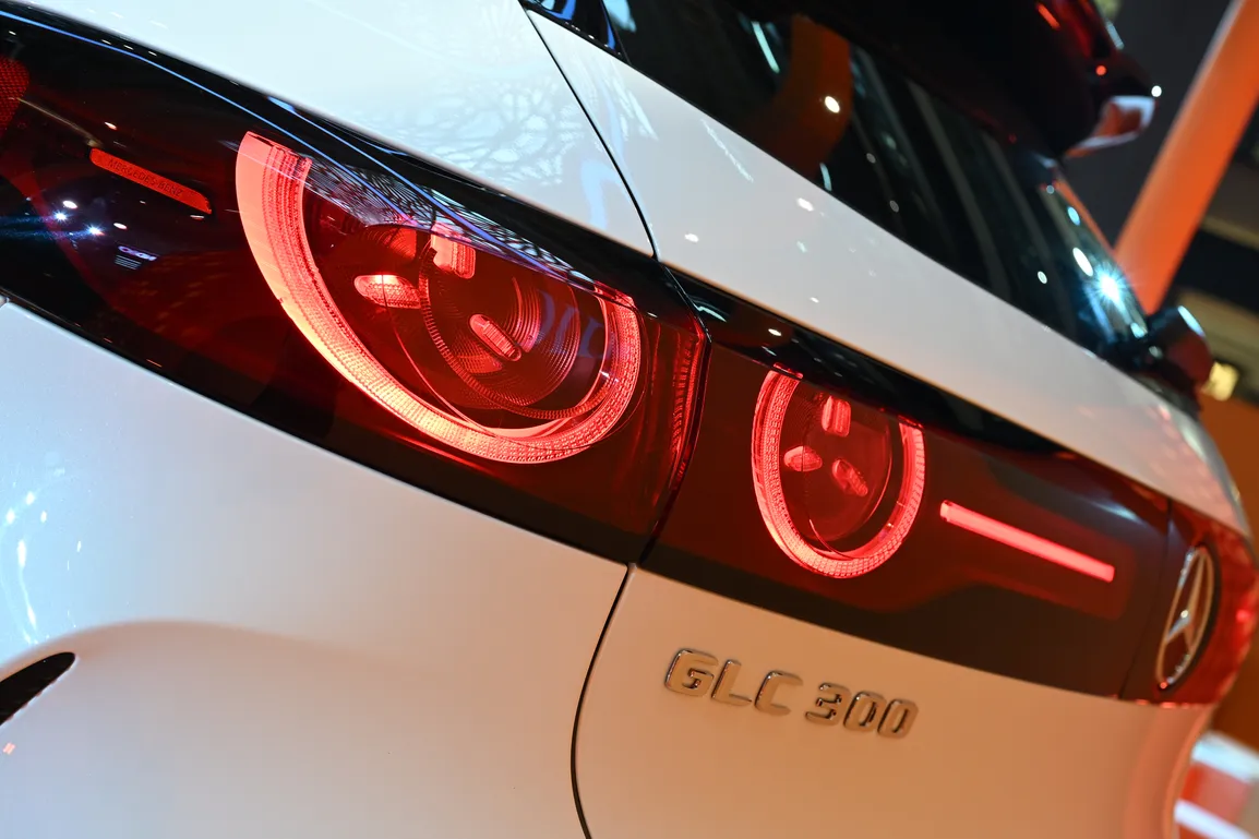MBTh_The all-new electric GLC Preview (17)