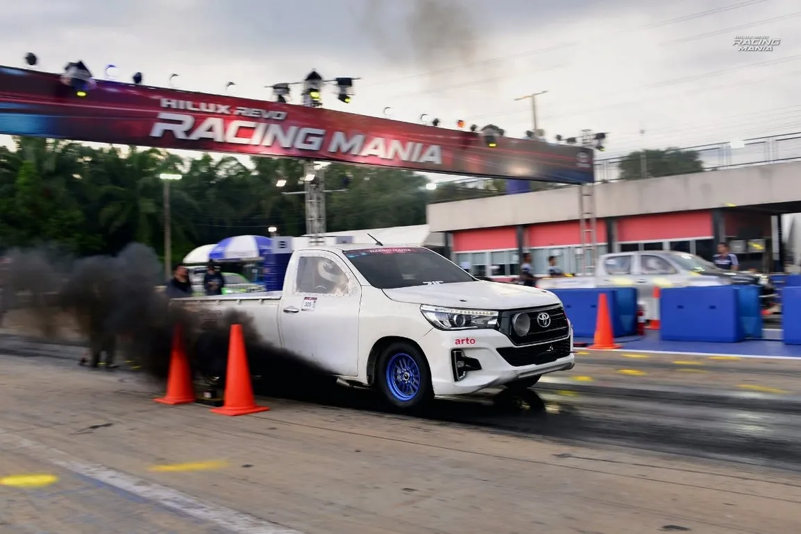 Revo Special เบอร์l 305 พีรเศรษฐ์ อ่อนอิน ARC Racing gear By P_setup ช่างเหนือบางบ่อ ADM (1)