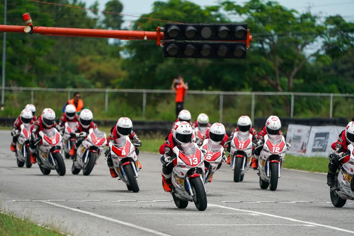 5Academyปิดฤดูกาล