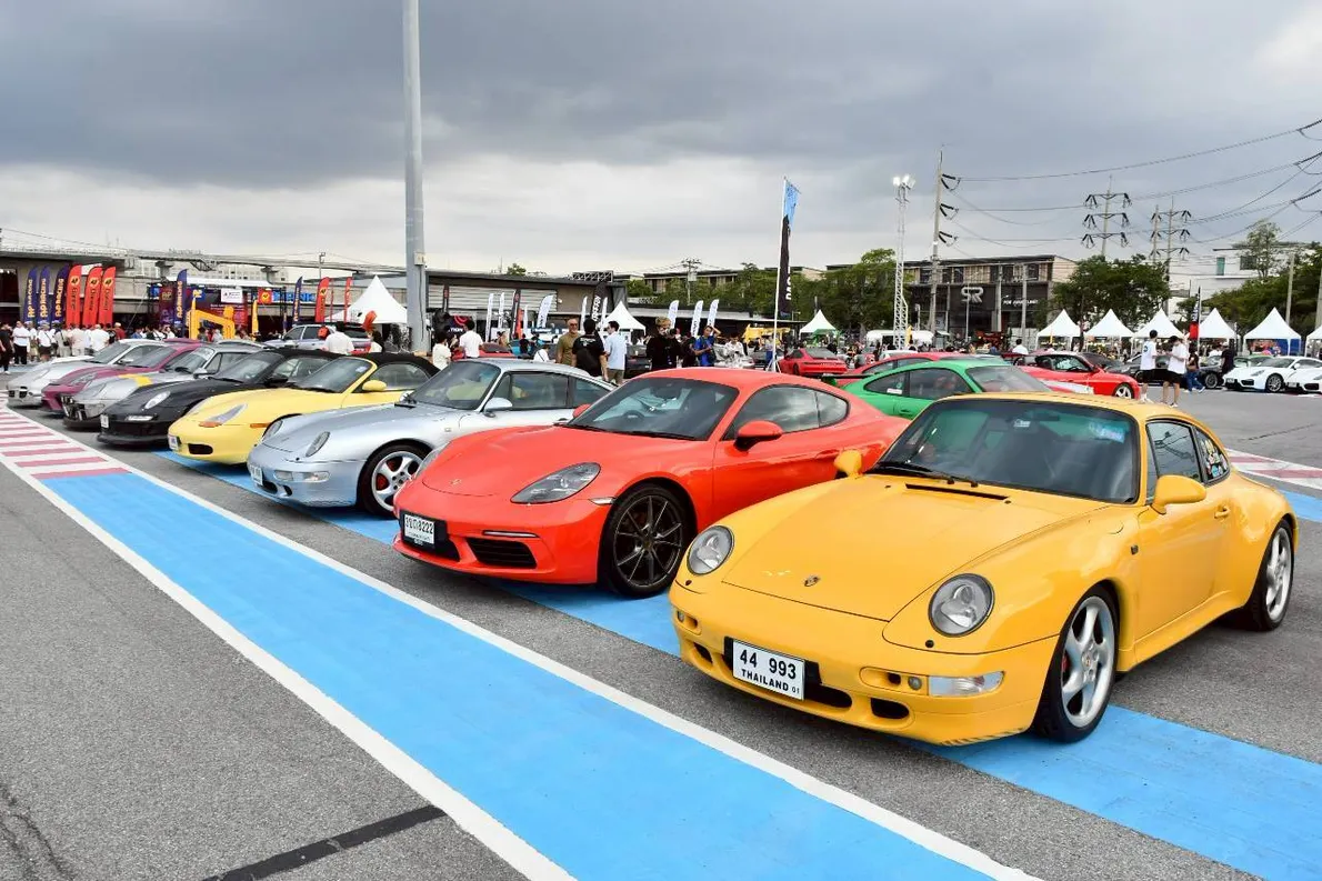 PORSCHE​2025​DASTREFFEN25121512