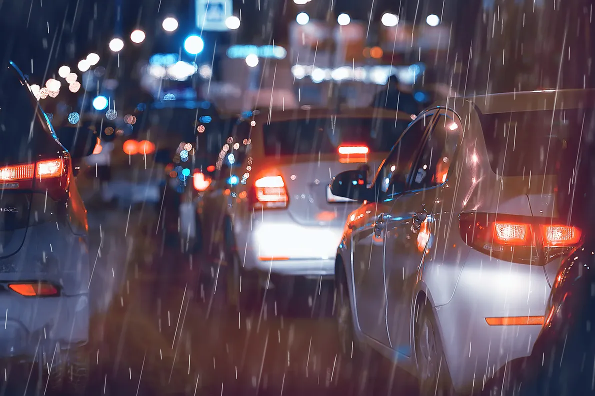 night-rain-cars-lights-autumn-road-city-traffic-october-highway-dark-evening-traffic-jams