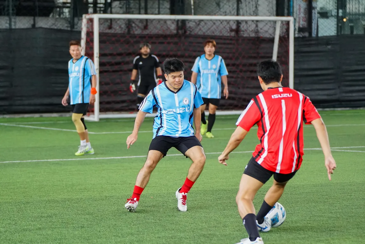 ฟุตบอลรอบชิงชนะเลิศTheTRUSTEDBUDDYMatch(5)