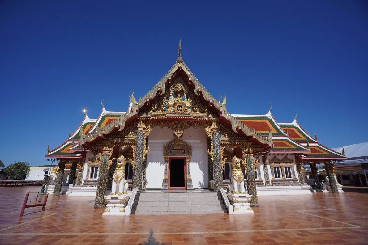 วัดพระธาตุเชิงชุมวรวิหาร04