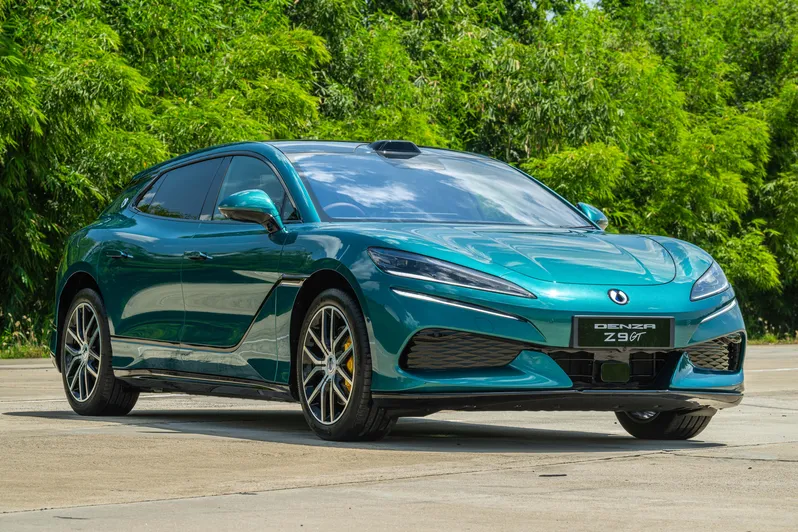 DENZA Z9GT_EXTERIOR FORCE GREEN_29